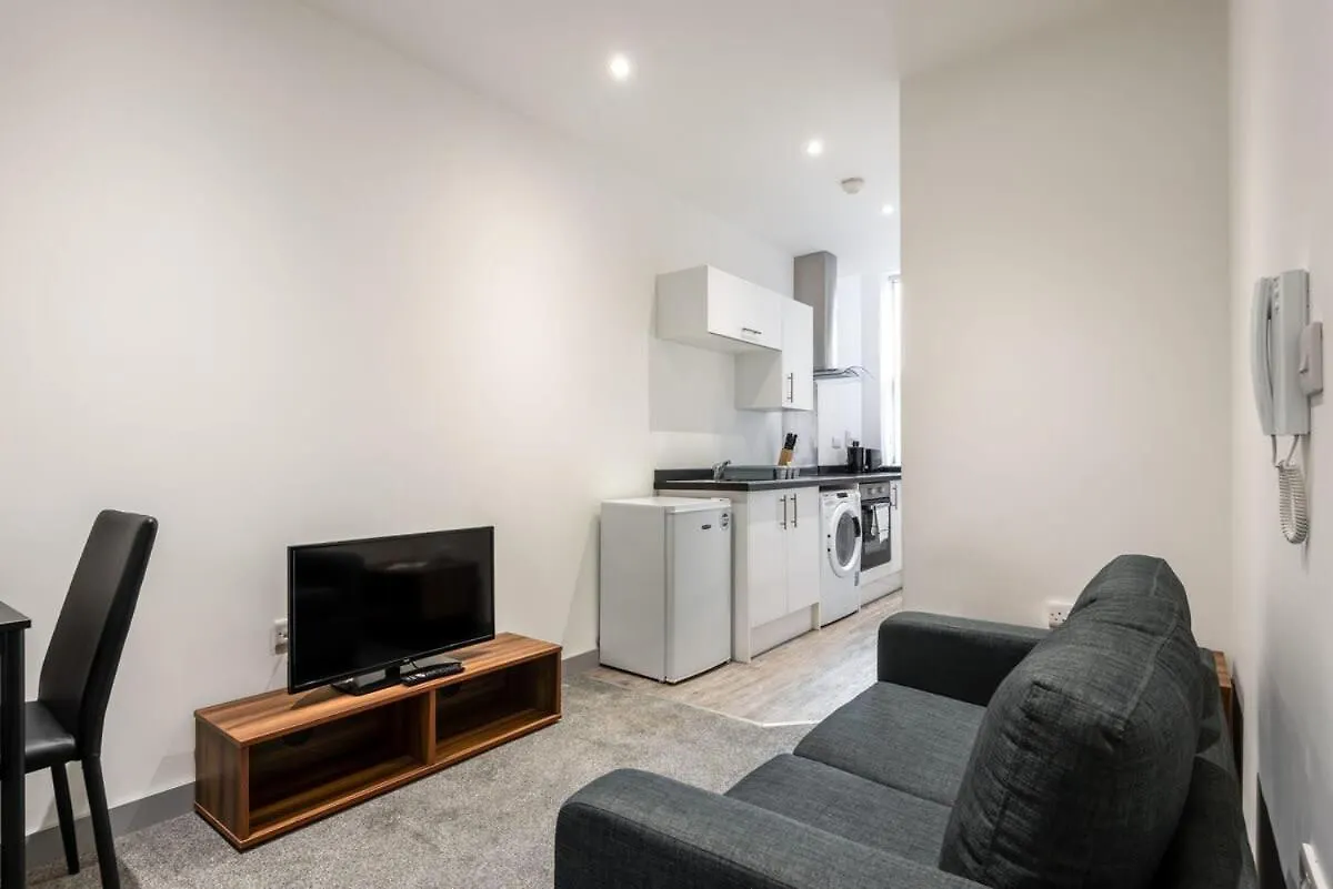 Lovely 1 Bed Budget Apartment In Central 唐克斯特 0*,  英国